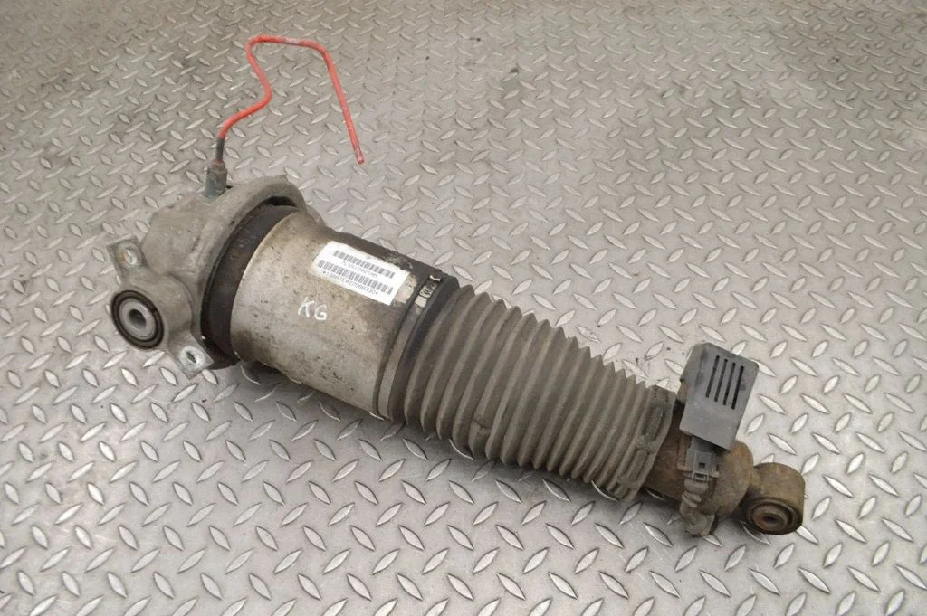 Shock absorber/damper/air suspension 7L5512021AM