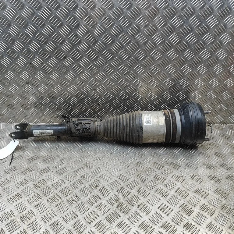 Eesmine amortisaator (õhk- / hüdrovedrustus) – Mercedes-Benz EQS V297 (2021-)
