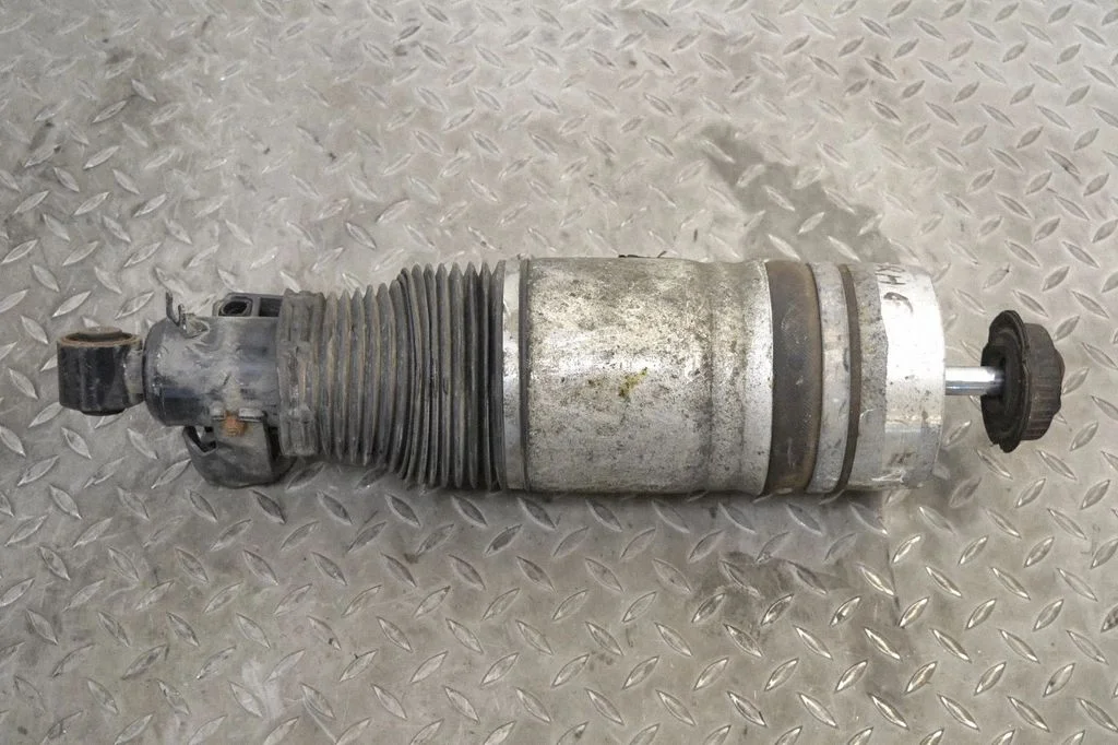 Shock absorber/damper/air suspension – Audi Q7 4L (2005-2015)