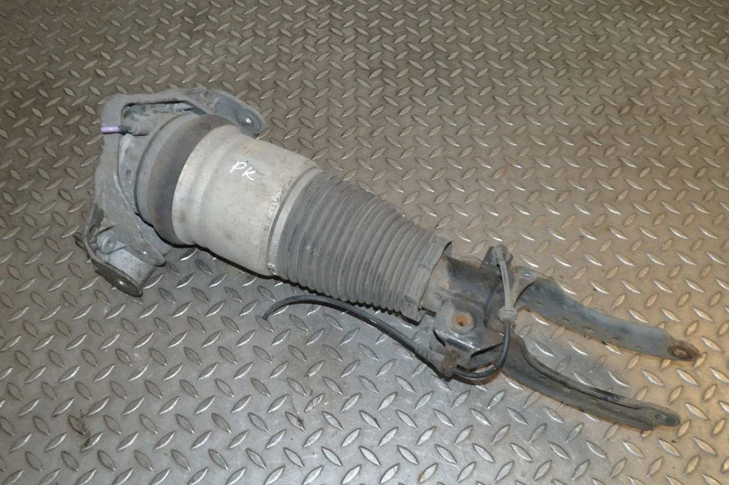 Eesmine amortisaator (õhk- / hüdrovedrustus) – Porsche Cayenne (9PA) (2002-2010)