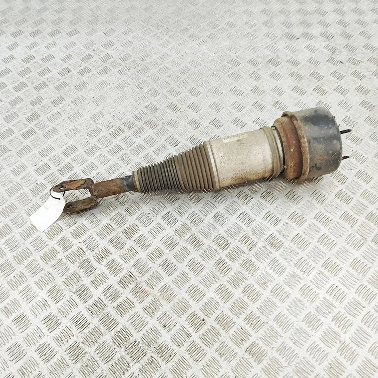 Priekšējais amortizators (pneimatiskā/hidrauliskā piekare) 2W935C304TN