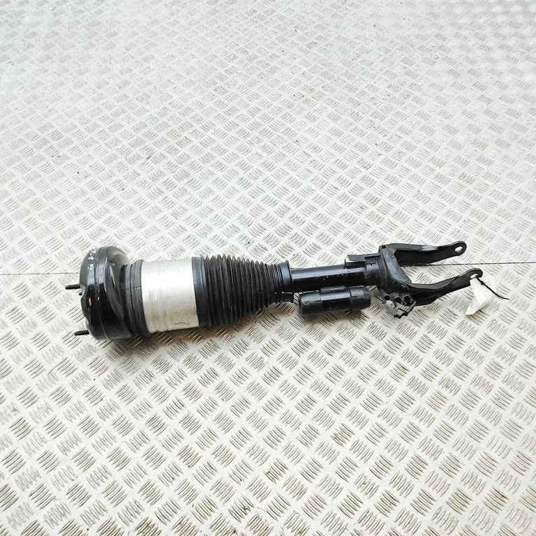 Air suspension front shock absorber A1673203213
