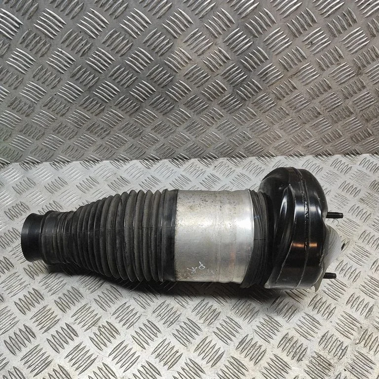 Air suspension front shock absorber HHAF1035501