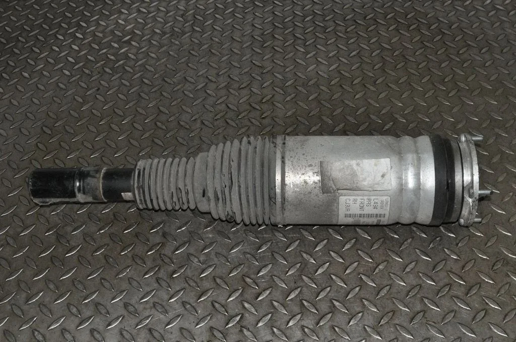 Air suspension front shock absorber 22293602
