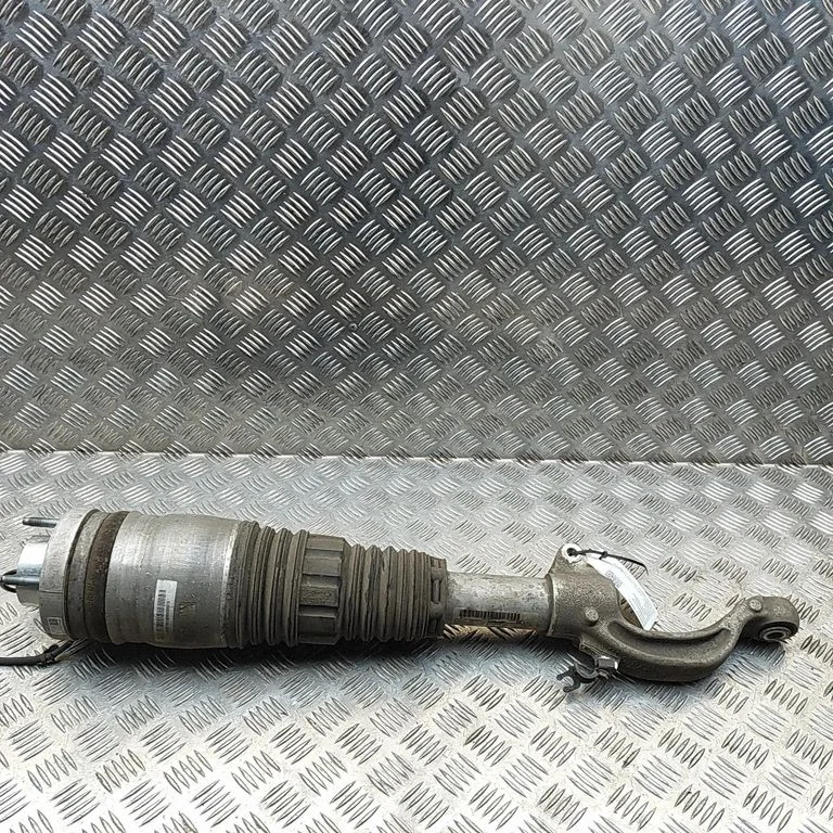 Air suspension front shock absorber – Maserati Levante (2017-)