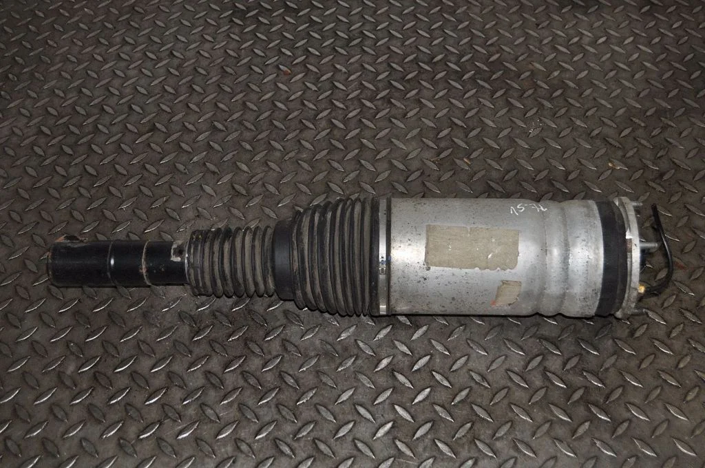 Air suspension front shock absorber DPLA3C285CG
