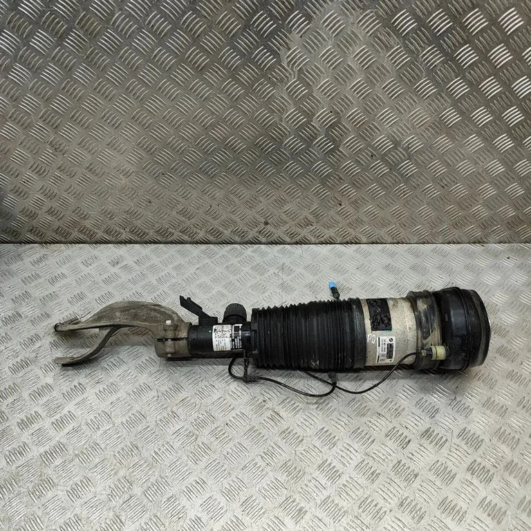 Air suspension front shock absorber HHAF0113311
