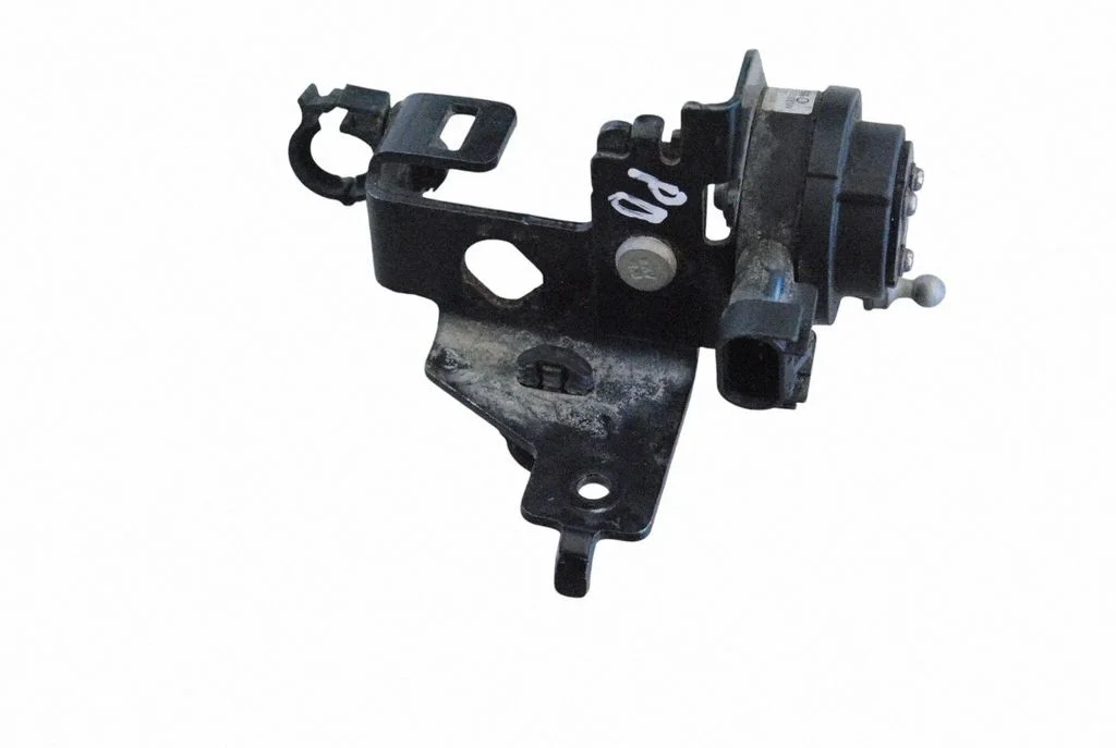 Eesmise vedrustuse kõrgusandur 811996305 – Chevrolet Corvette C7 (2014-2019)