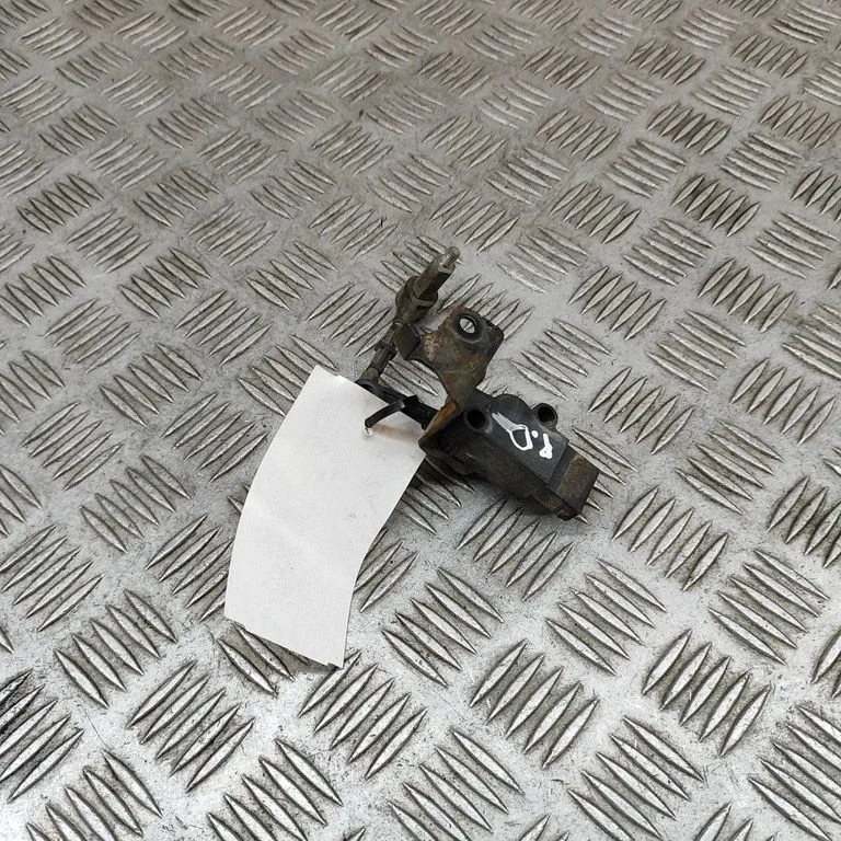 Eesmise vedrustuse kõrgusandur – Jaguar XE (2015-)