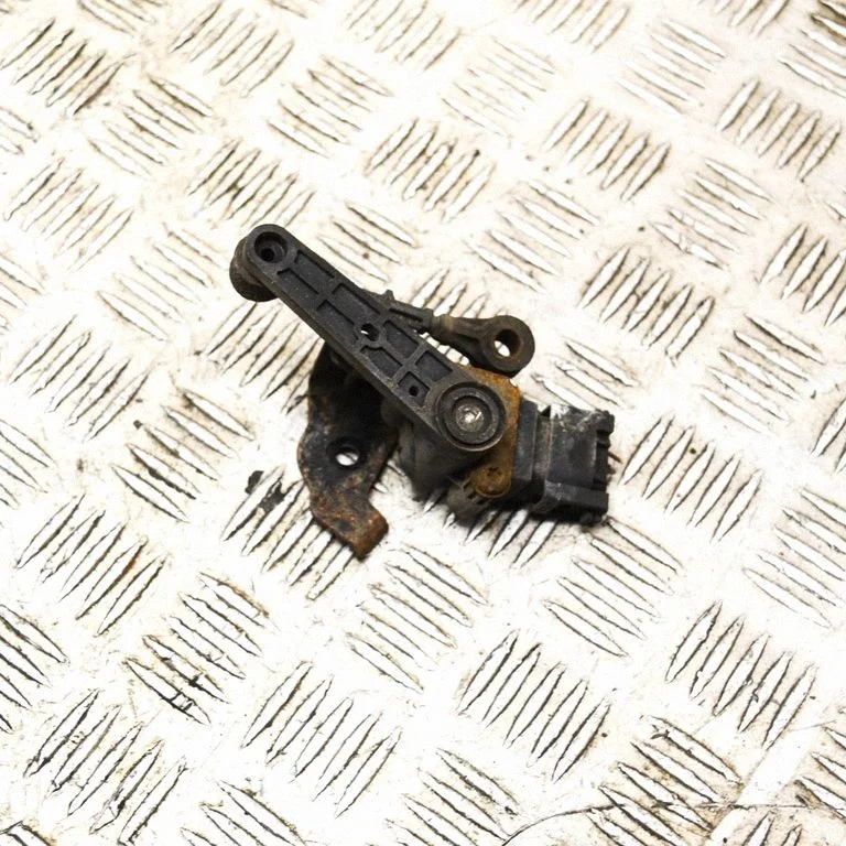 Air suspension front height level sensor – Land Rover Range Rover Sport L494 (2013-)