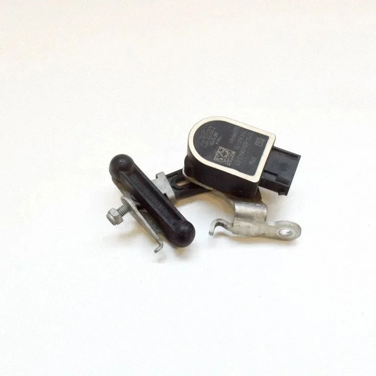 Air suspension front height level sensor – BMW 6 Series F12 F13 (2010-2018)