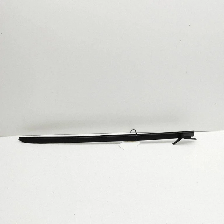 Windshield trim – BMW XM (2022-)