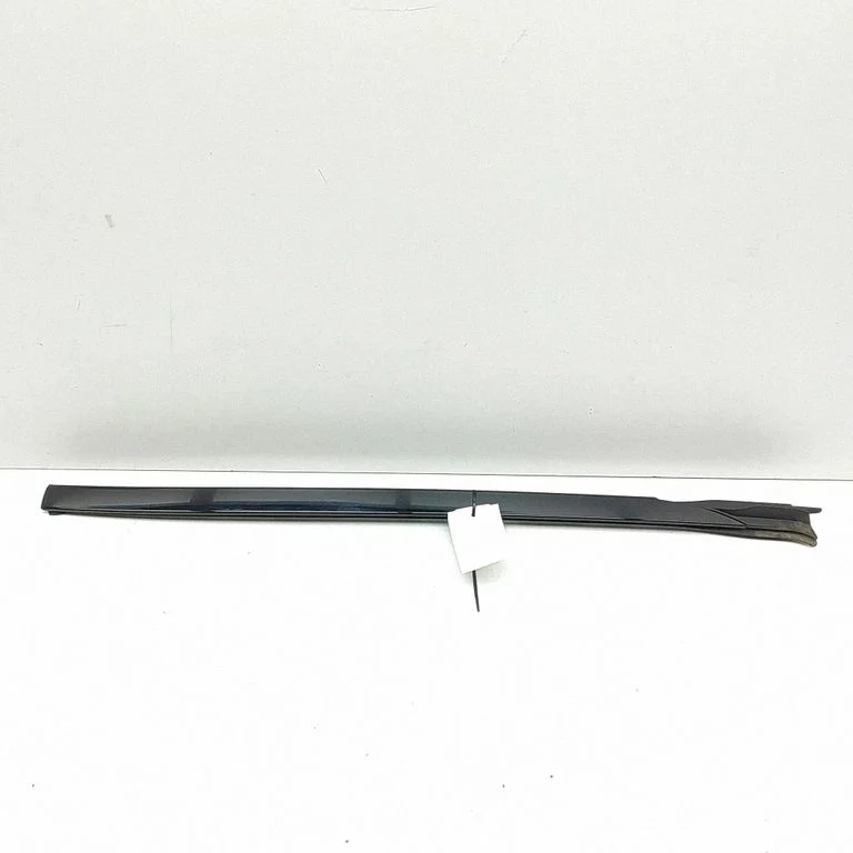Windshield trim – BMW X5M G05 F95 (2019-)