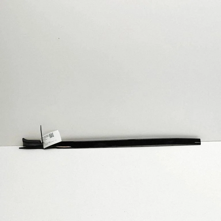 Windshield trim – BMW X7 G07 (2018-)