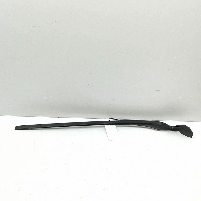 Vējstikla apdare HK83025A53AC