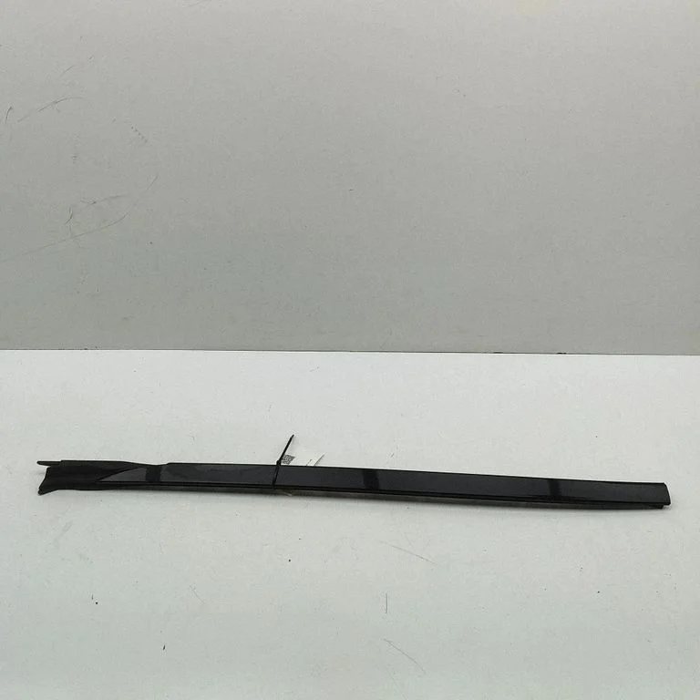 Windshield trim – BMW X5M G05 F95 (2019-)