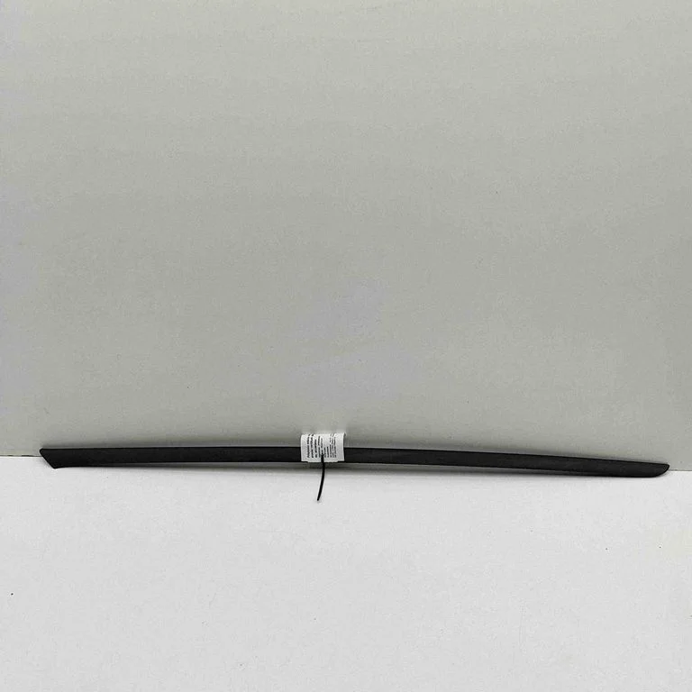 Windshield trim 89A854327