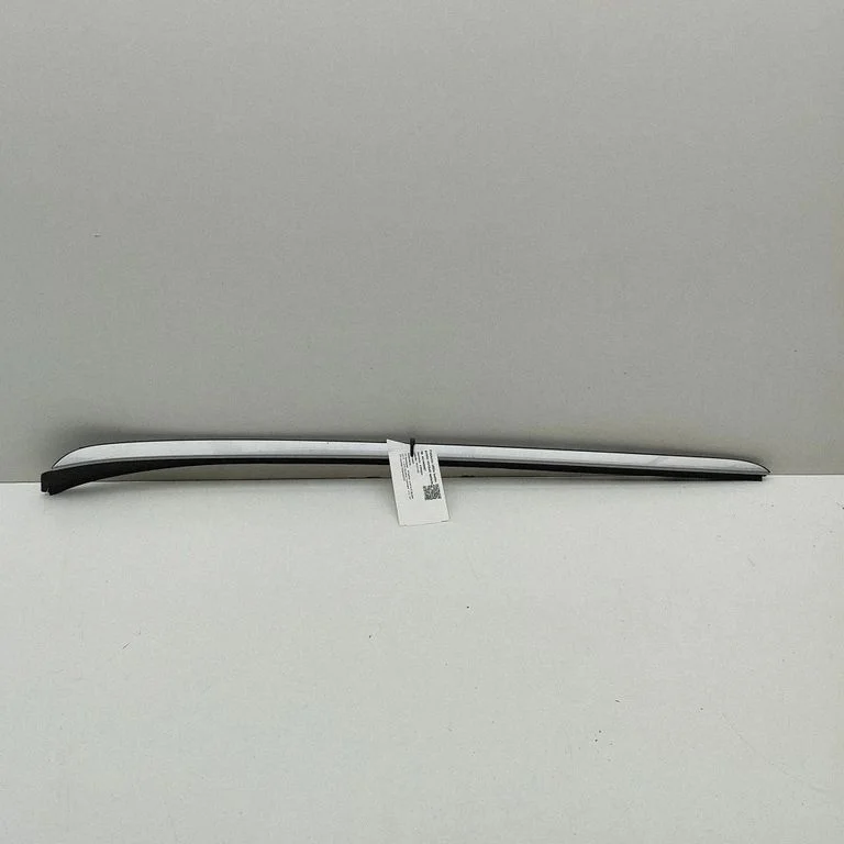Vējstikla apdare 861432W000