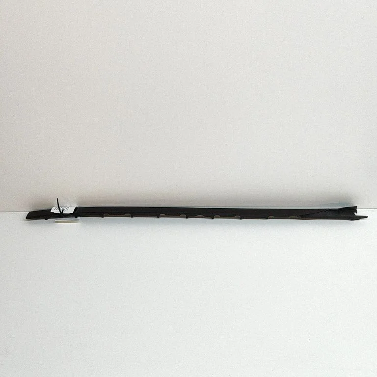 Windshield trim – BMW X5 G05 (2018-)