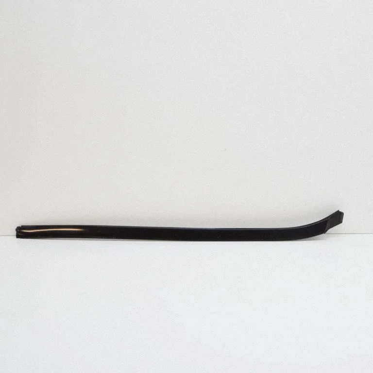 Windshield trim – Mercedes-Benz E-Class C207 W207 (2009-2017)