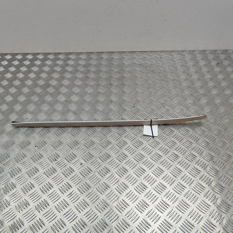 Windshield trim – BMW X5 F15 (2013-2017)