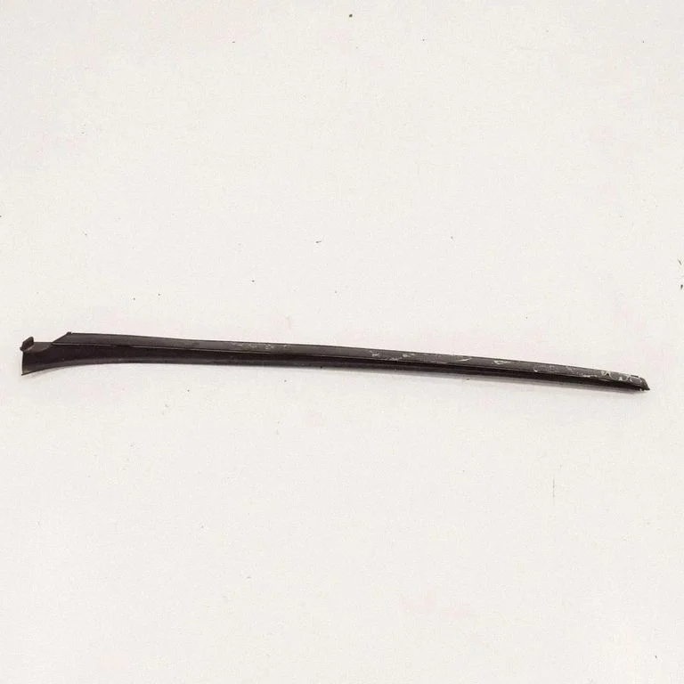 Windshield trim – Mercedes-Benz E-Class C207 W207 (2009-2017)