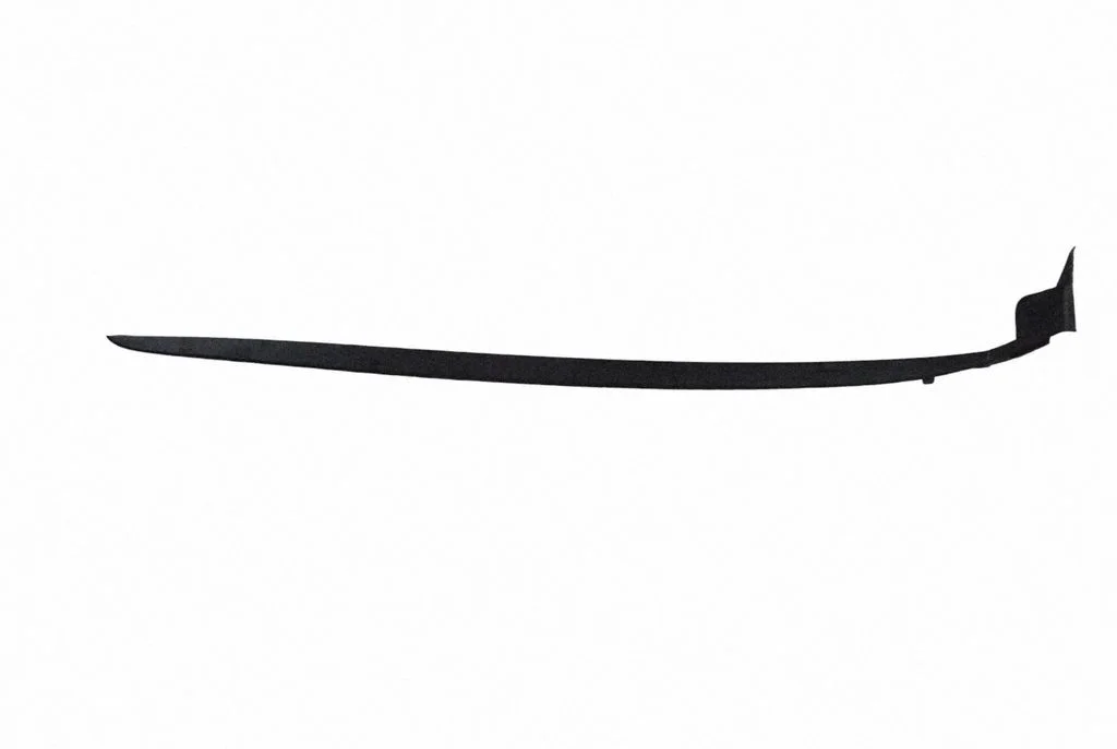 Windshield trim – Lexus ES VII XZ10 (2018-2021)