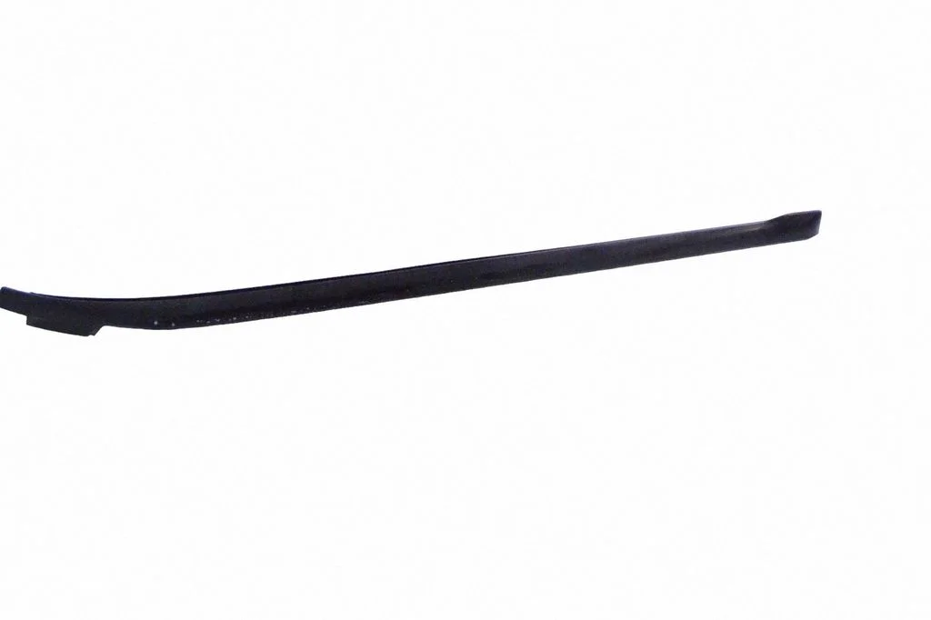 Listwa szyby przedniej – BMW Seria 5 F10 F11 (2009-2016)