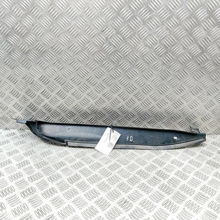Fender end trim – Porsche Macan (95B) (2014-2018)