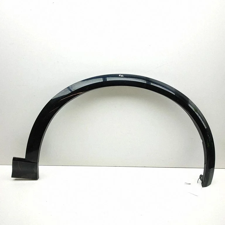Fender end trim 85H853718B – Audi Q6 e-tron (2024-)
