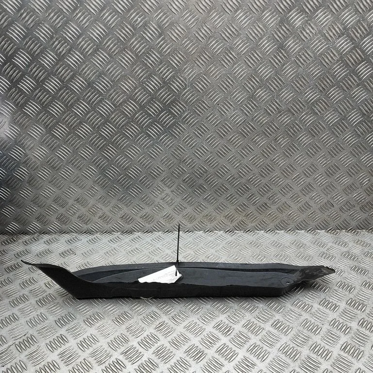 Fender end trim A2388890200