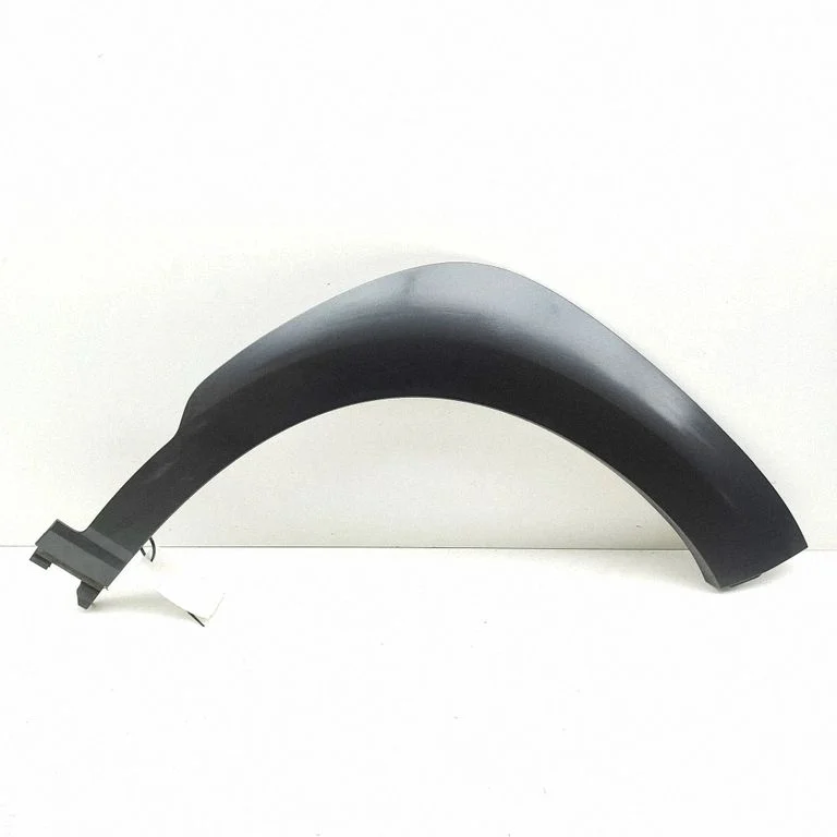 Fender end trim 87712J9500