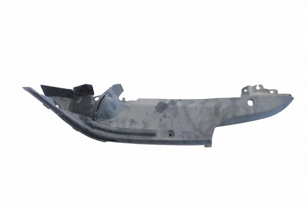 Fender end trim 5382548040