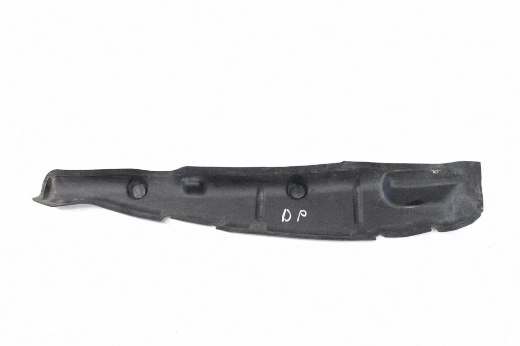 Fender end trim 8W0821112