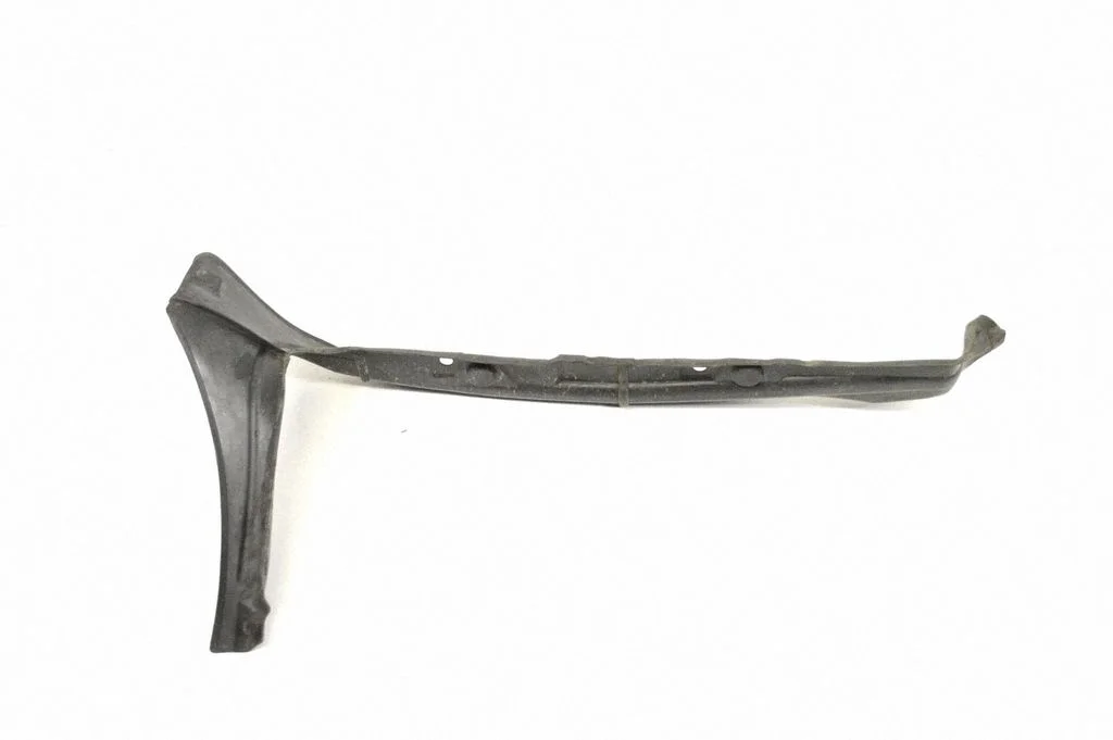 Fender end trim – Audi A5 Sportback 8TA (2009-2016)