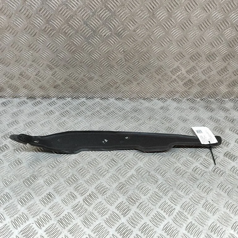 Fender end trim 670001706