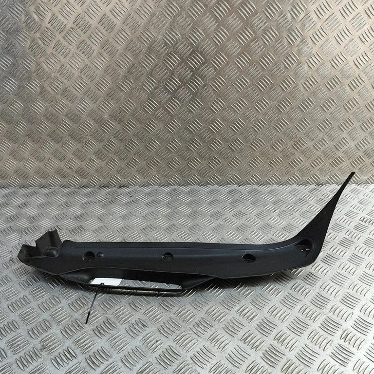 Poritiiva otsaliist 4J3854778