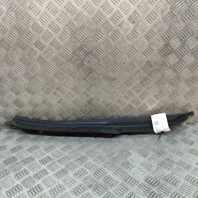 Spārna nobeiguma apdare 4KE821112