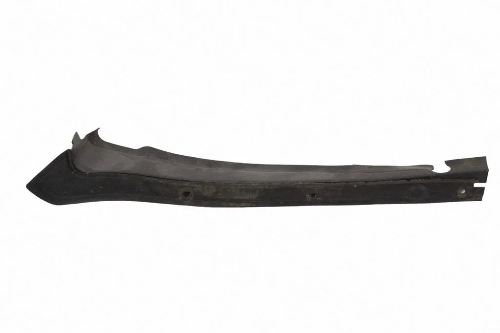 Fender end trim 7264274