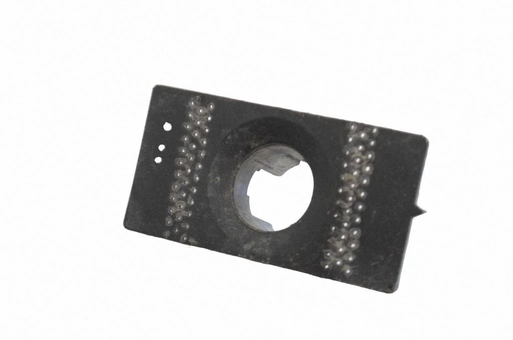Eesmise parkimisanduri (PDC) hoidik 10A919494