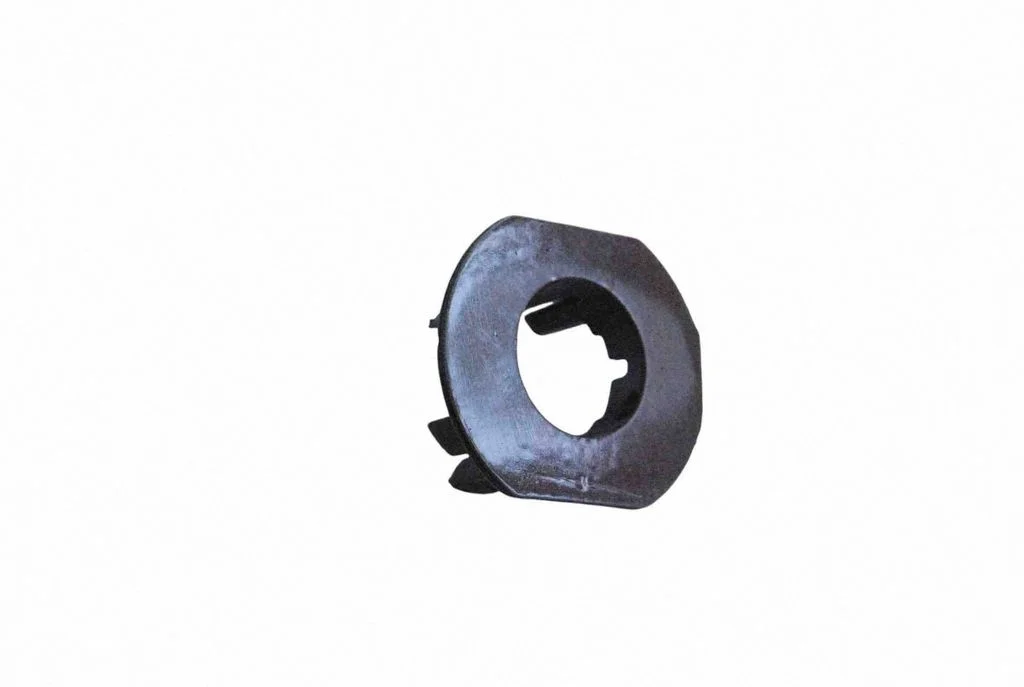 Front parking sensor holder (PDC) – BMW 4 Series F32 F33 (2013-2020)