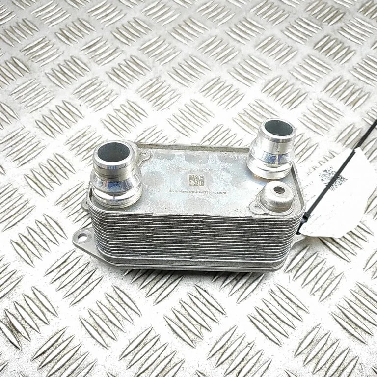 Hübriid-/elektriauto aku jahutusventilaator 171676700A