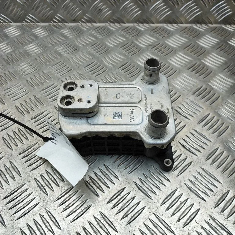 Hübriid-/elektriauto aku jahutusventilaator 1EE816132