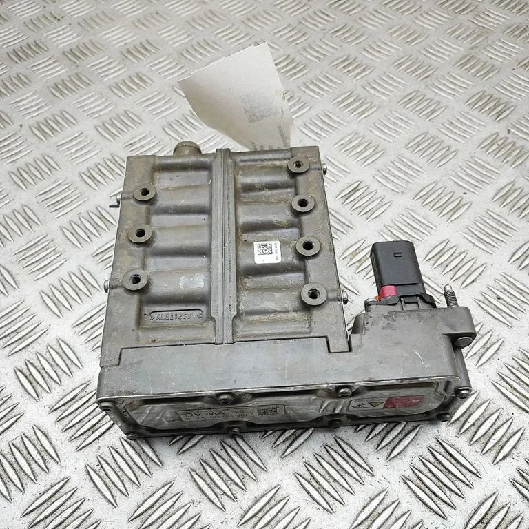 Hübriid-/elektriauto aku jahutusventilaator 12E963231G