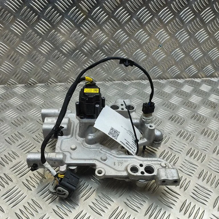 Hibrīda/elektromobiļa akumulatora dzesētājs (ventilators) 976E3EV000