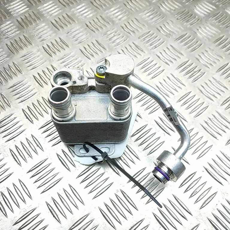 Hübriid-/elektriauto aku jahutusventilaator KA365003
