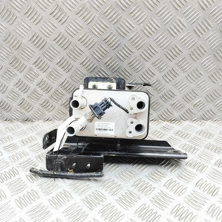 Hübriid-/elektriauto aku jahutusventilaator SA3EFU8109110