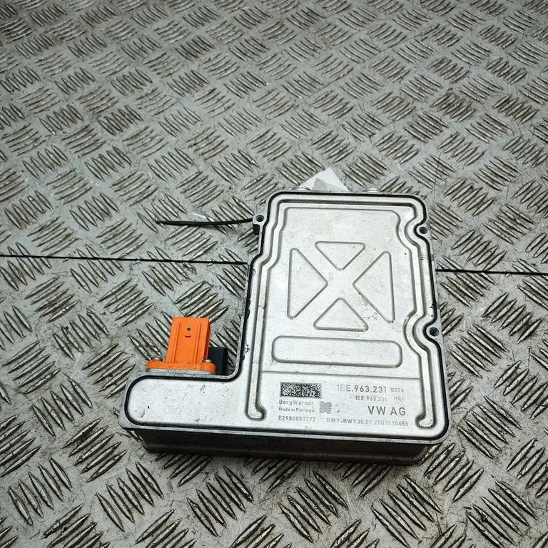 Hübriid-/elektriauto aku jahutusventilaator – Cupra Born (2021-)