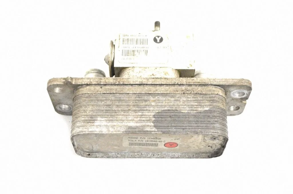 Hibrīda/elektromobiļa akumulatora dzesētājs (ventilators) 101954000C