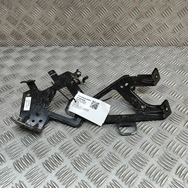 Hibrīda/elektromobiļa akumulatora dzesētājs (ventilators) 1EE963221